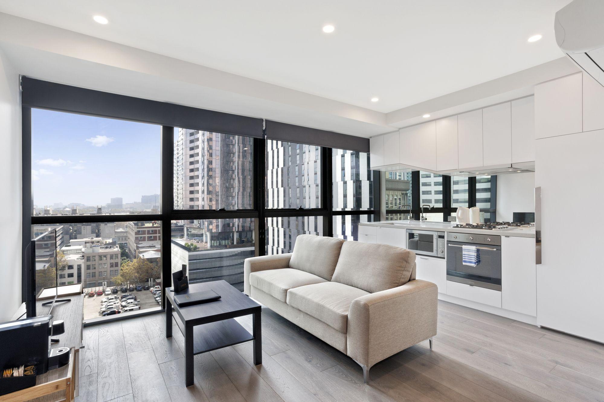 Platinum City Serviced Apartments Melbourne Exterior photo